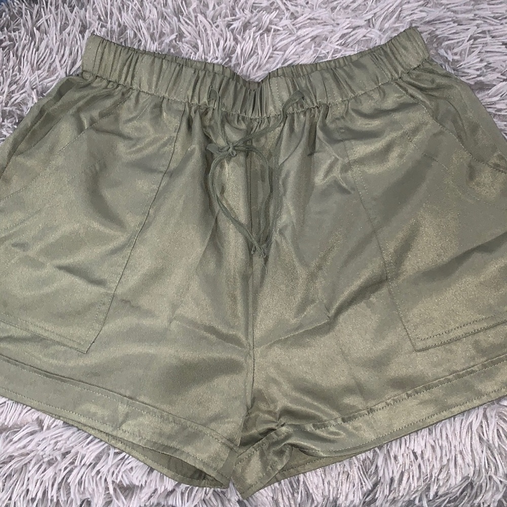 Women’s shorts